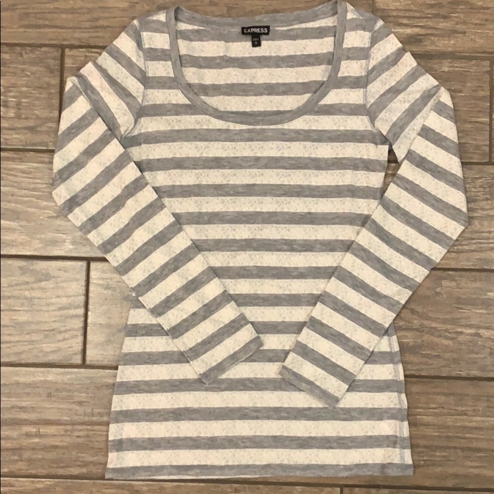 EXPRESS LONG SLEEVE TOP | SZ S